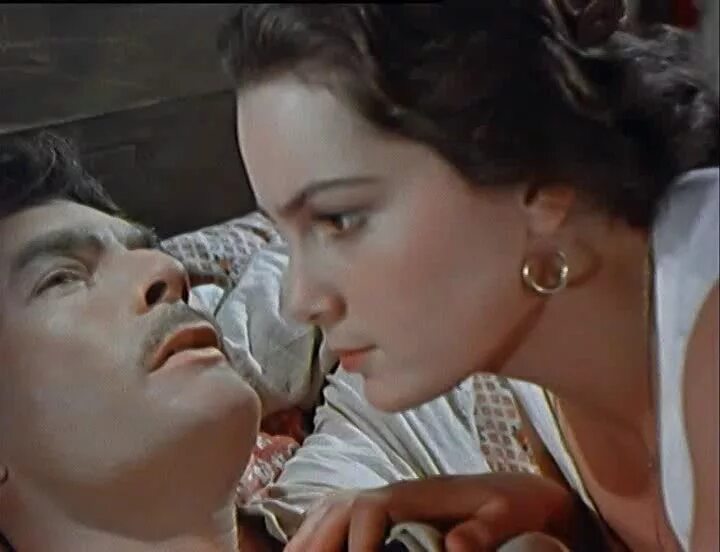 Тихий дон кратко. Тихий дон (1958) режиссер: сергей герасимов. Христоня тихий дон 2015. Аксинья астахова тихий дон 1957. Тихий дон минус.