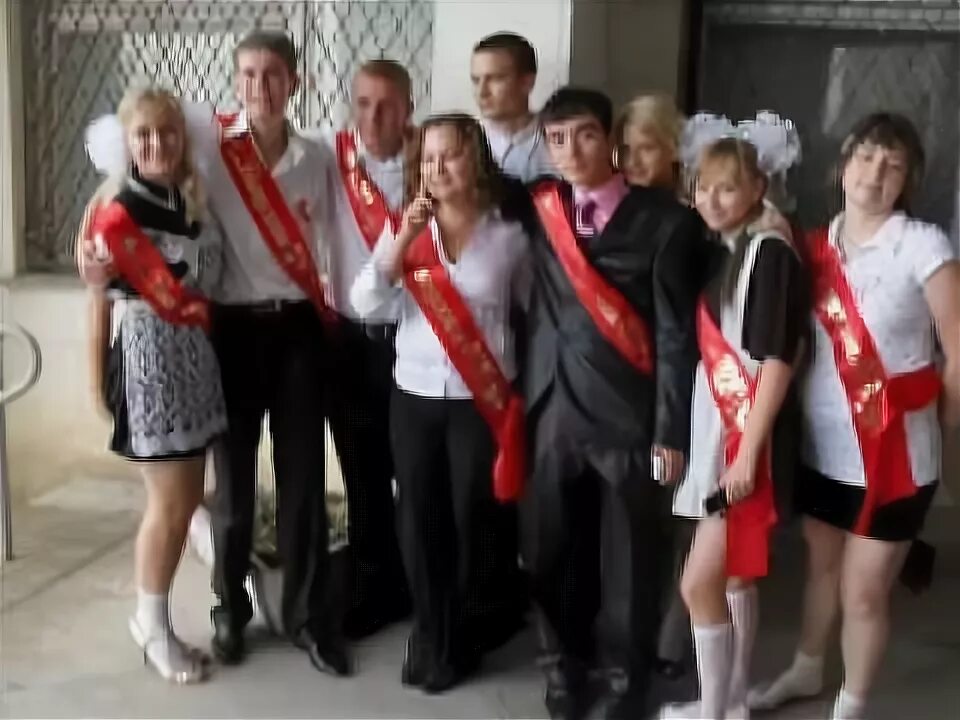Учителя 16 школы евпатория. 16 школа евпатория. Мбоу сош 17 евпатория. Школа 15 евпатория. 13 школа евпатория выпуск 2020.