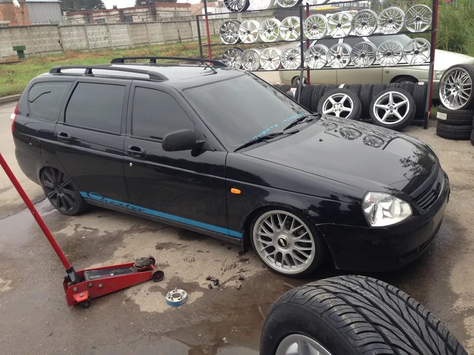 185/70 на приору. Шины приора универсал. Шины приора универсал. Приора универсал r17. Приора 2 универсал.