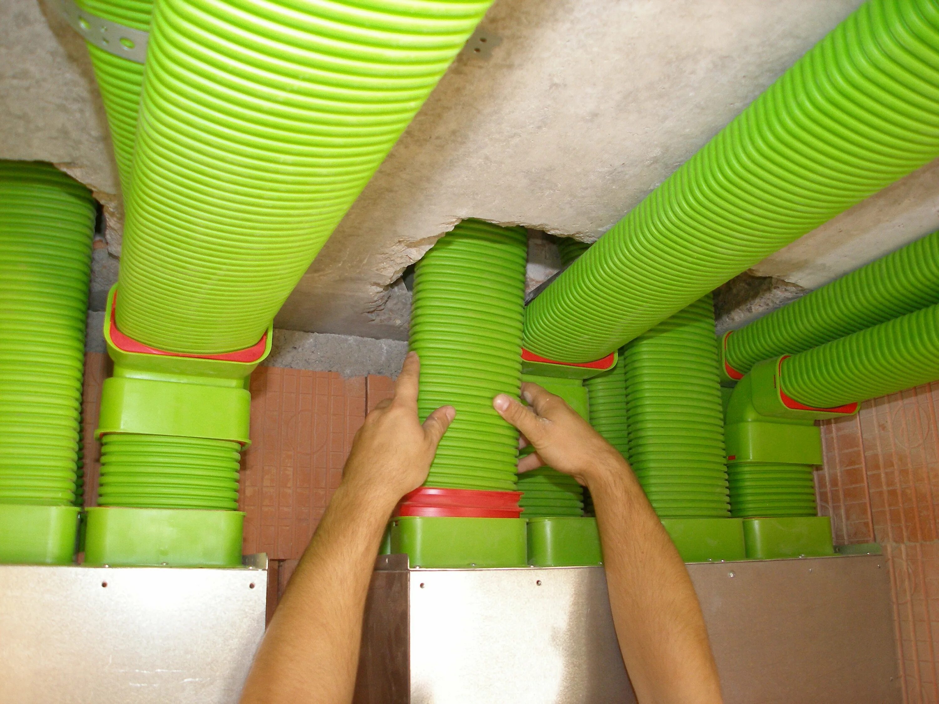 Воздуховод спирально-навивной 200. Спирально навивной воздуховод 120 мм. Вентс флексивент. 15вп1,5, воздуховод круглый пвх d150, l=2м. Воздуховод спирально-навивной 250.