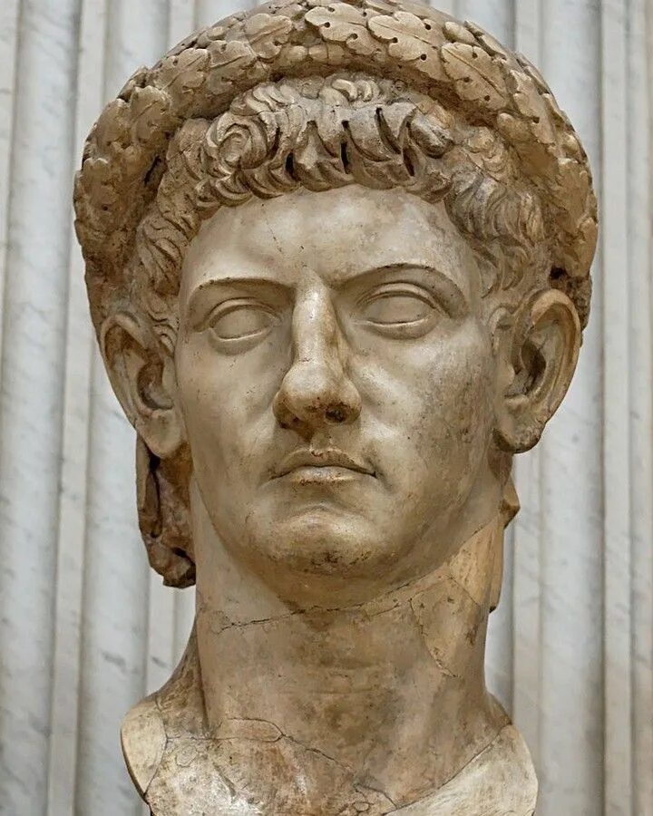 1 римский император. 1 римский император. 1 римский император. Константин великий римский император. Императоры древнего рима хронология.