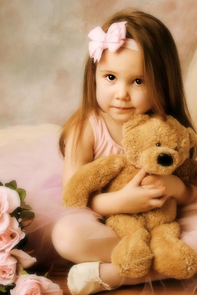 Включи милую девочку. Игрушки для детей. Рисунки для срисовки милые девушки новогодние. Милые мультяшные девочки. Рисунки для девочек.