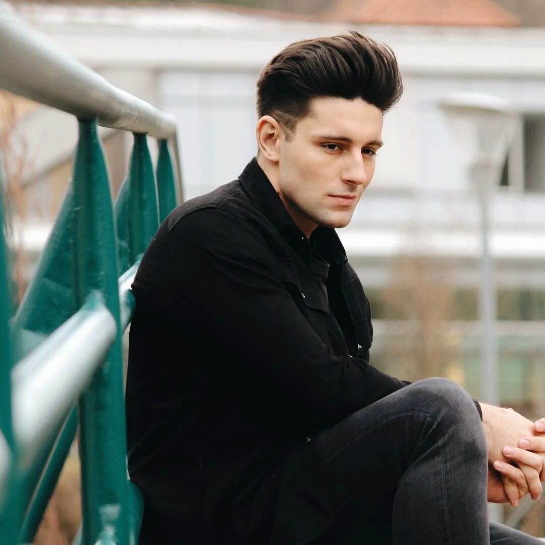 Едер александер. Alexander eder. Александр эдер певец рост. Alexander eder. Alexander eder.