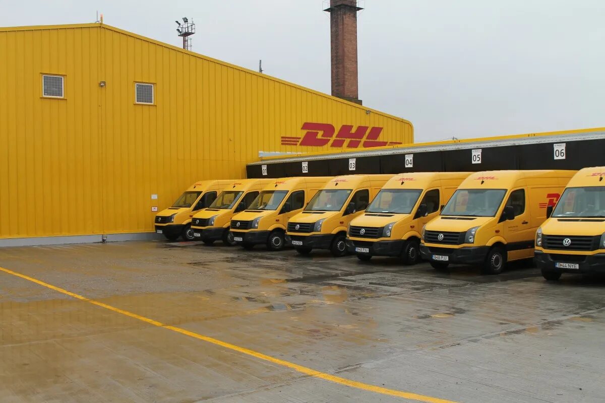 Логистический центр DHL. DHL автопарк. DHL терминал. DHL терминал в Москве. Helion dhl 6