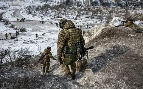 Вести разведку