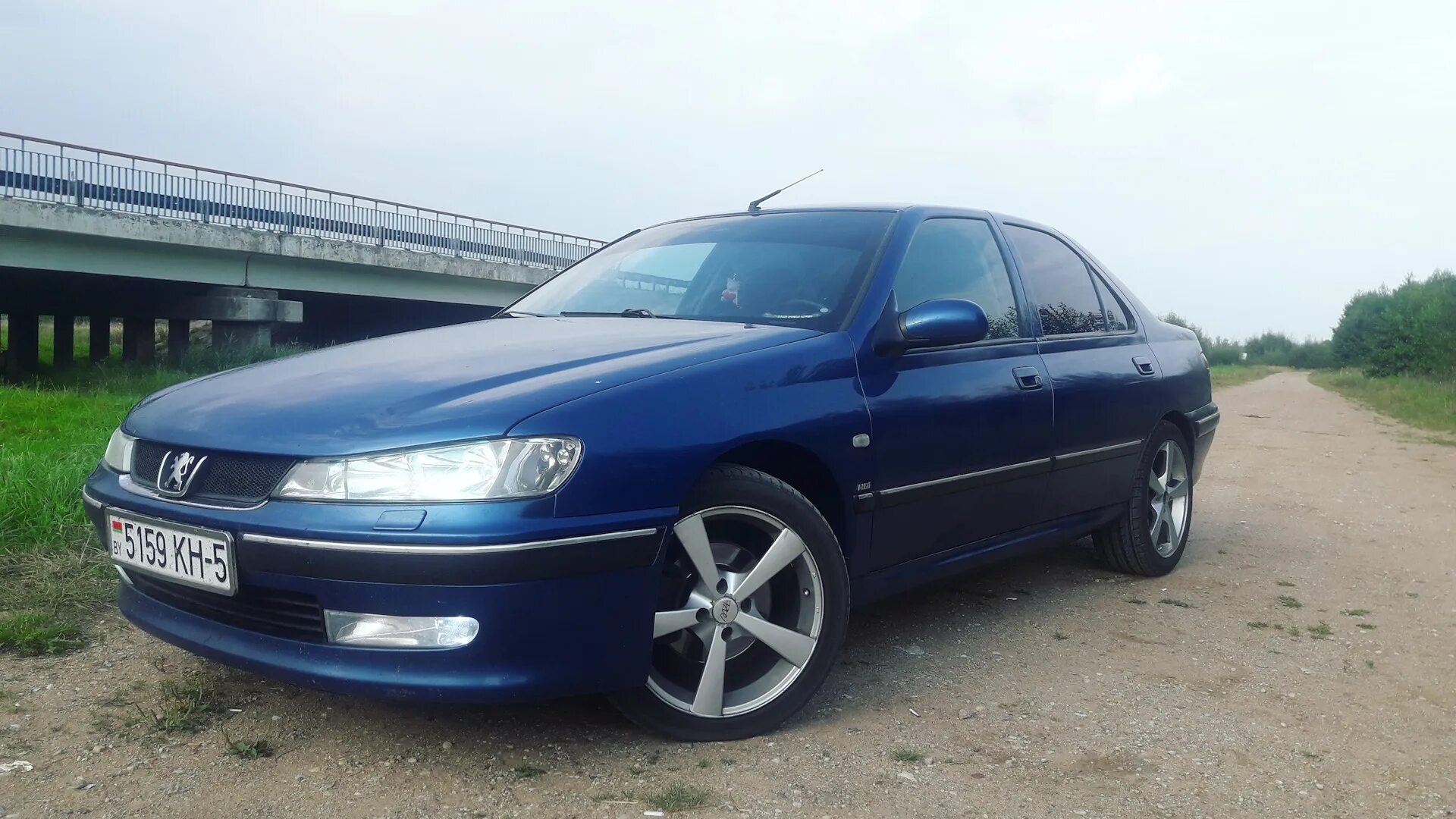 Peugeot 406 синий. Пежо 406 темно синий. Пежо 406 р17. Пежо 406 синий металлик. Пежо 406 купить 2 2