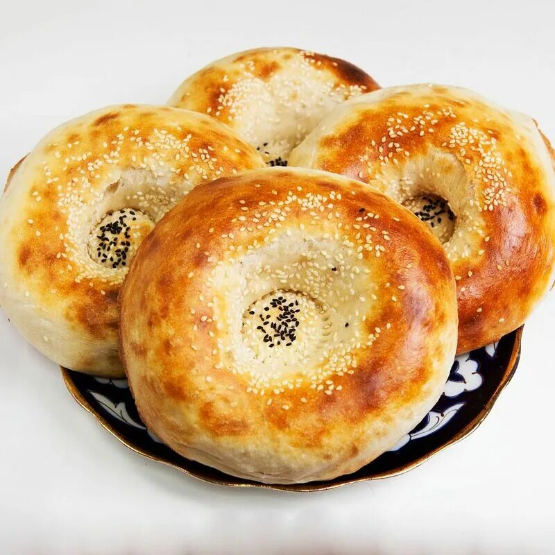 Лепешка узбекская. Лепешка из тандыра калории. Патир самаркандский. Лепешка тандырная вес. Лепешка из тандыра калории.