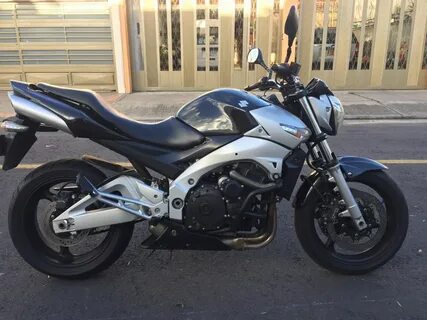 Suzuki gsr 600