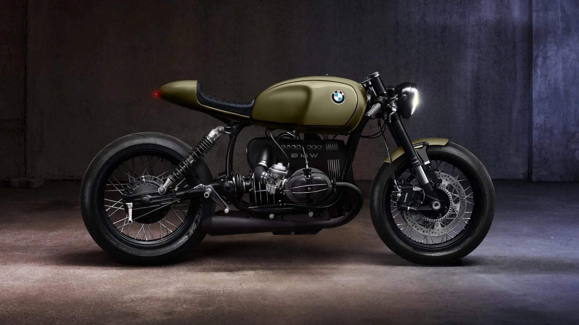Cafe racer. Мотоцикл бмв cafe racer.