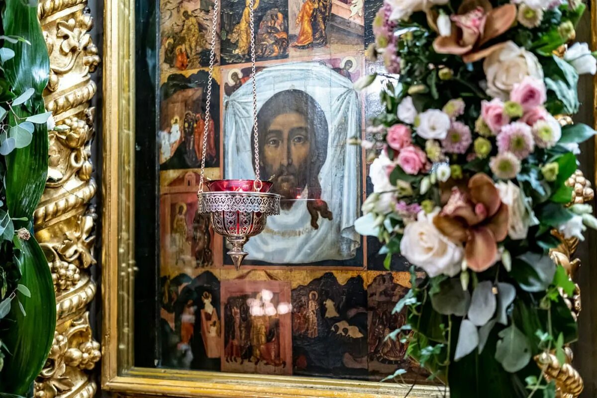 Перенесение образа спаса нерукотворного из едессы. Нерукотворенного образа (убруса) господа иисуса христа (944). перенесение нерукотворного образа спасителя. перенесение убруса из едессы. перенесение нерукотворного образа иисуса христа из едессы.