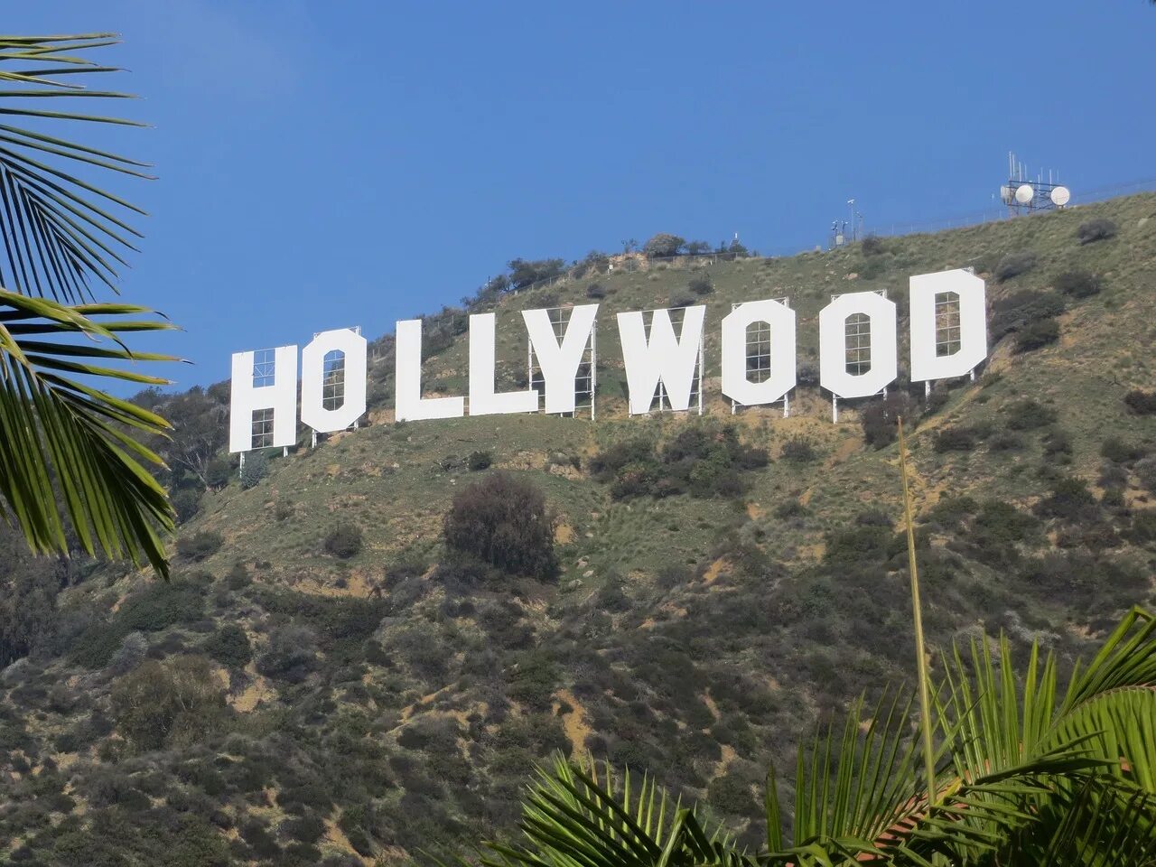 Сгорела ли надпись hollywood. Лос-анджелес калифорния голливуд. надпись голливуд в лос анджелесе. лос анджелес гора голливуд.