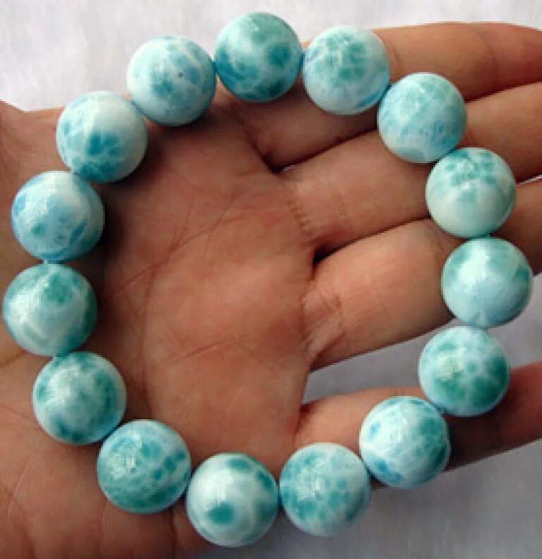 Ларимар - встречается только в Доминикане. Pink gemstones, Blue gemstones, Gemst