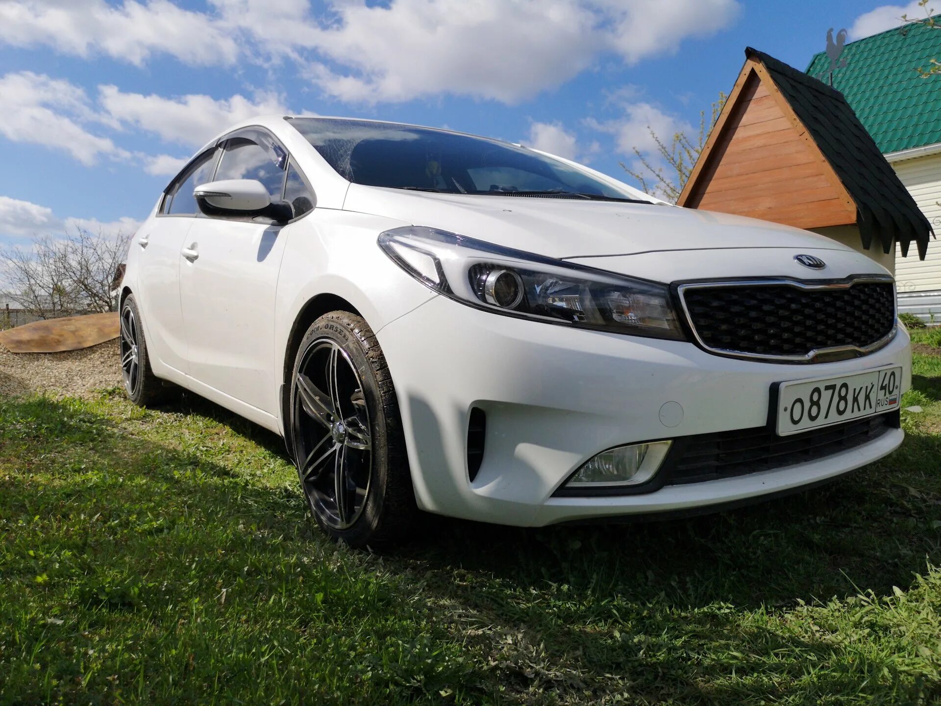Церато диск. Kia cerato 2025 на 18 дисках. белая киа церато на 17 дисках. kia cerato 4 18 диски. kia церато 2025 диски.