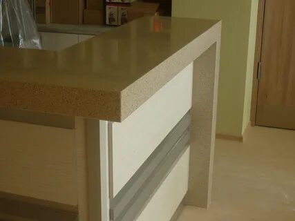 Стойки из искусственного камня