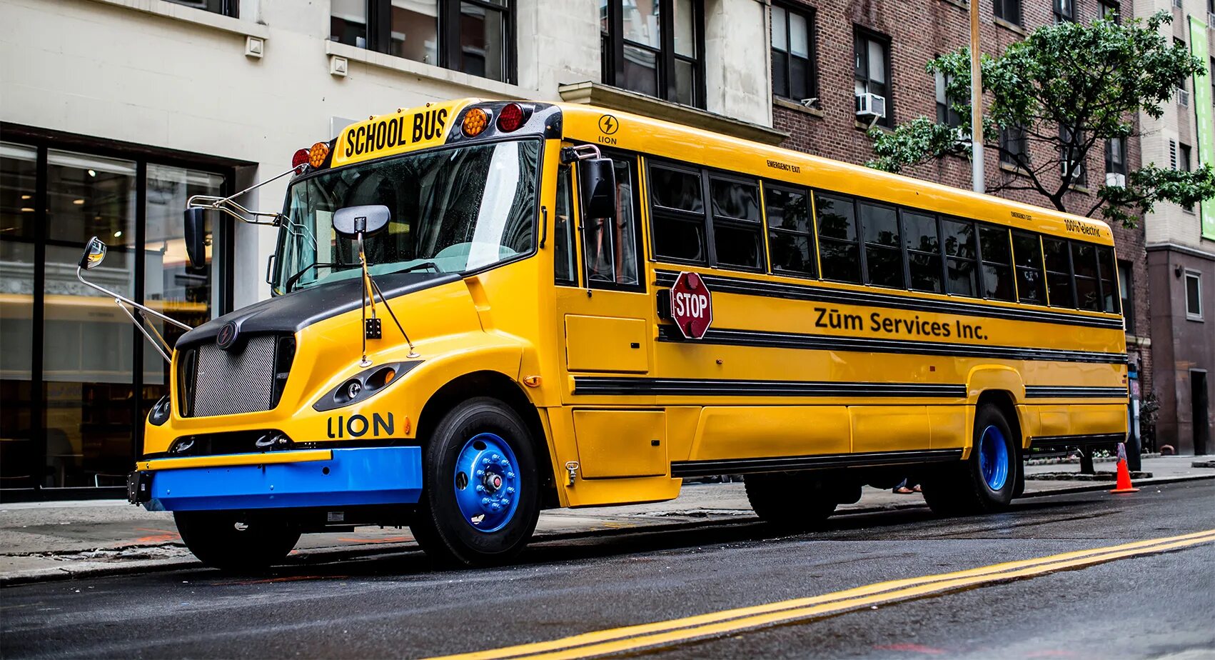 A school bus is. Ford b700 school bus. Школьный автобус сша. A school bus is. A school bus is.