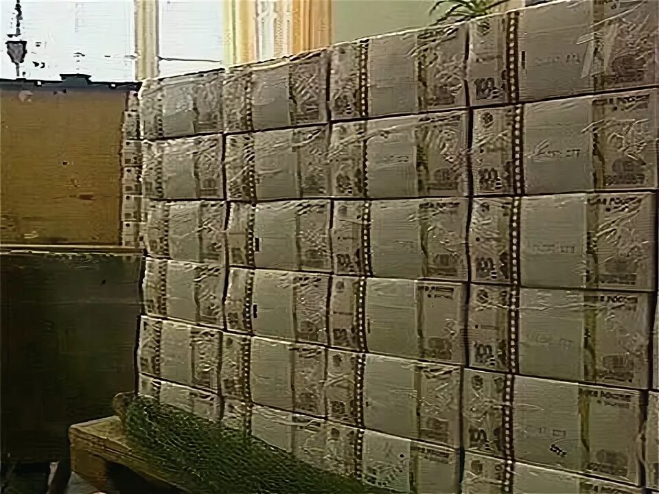 Разберемся, почему деньги из Фонда Национального Благосостояния никогда не доста