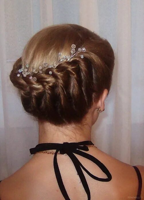 Twist Braid - Hairstyles Weekly Coiffure mariée, Coiffure demoiselle d'honneur, 