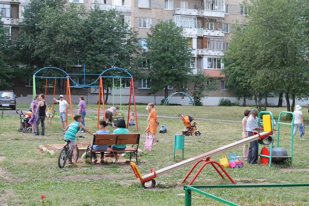 Немецкий дом Ижевск. Немецкие дома Ижевск. Восточный поселок Ижевск улица Энгельса. Крепкий дом Ижевск. Готов дом ижевск