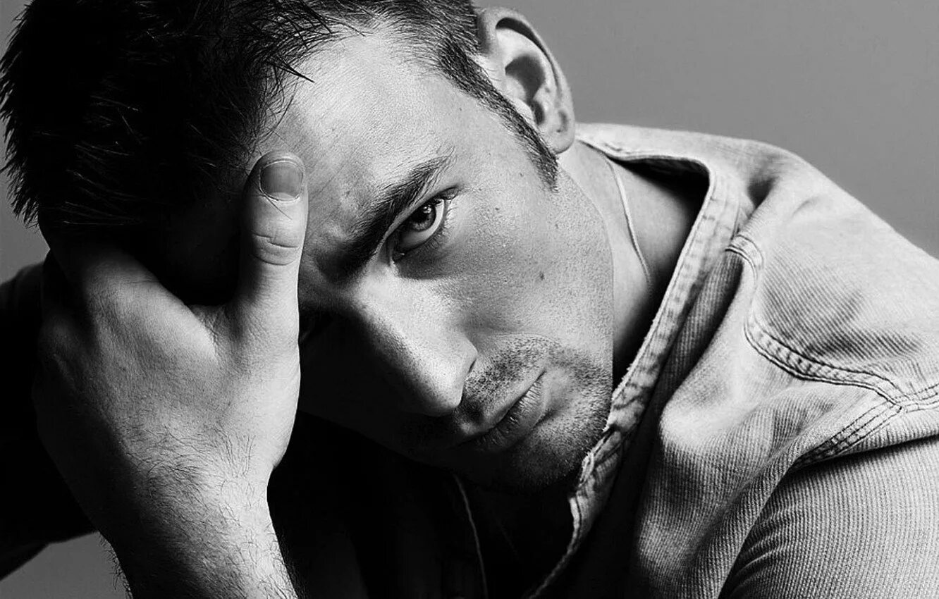 Черно белые фото парней на аву. Алексей гусев ковров. Дерзкий мужчина. Черно белые фото парней на аву. Авы для парней.