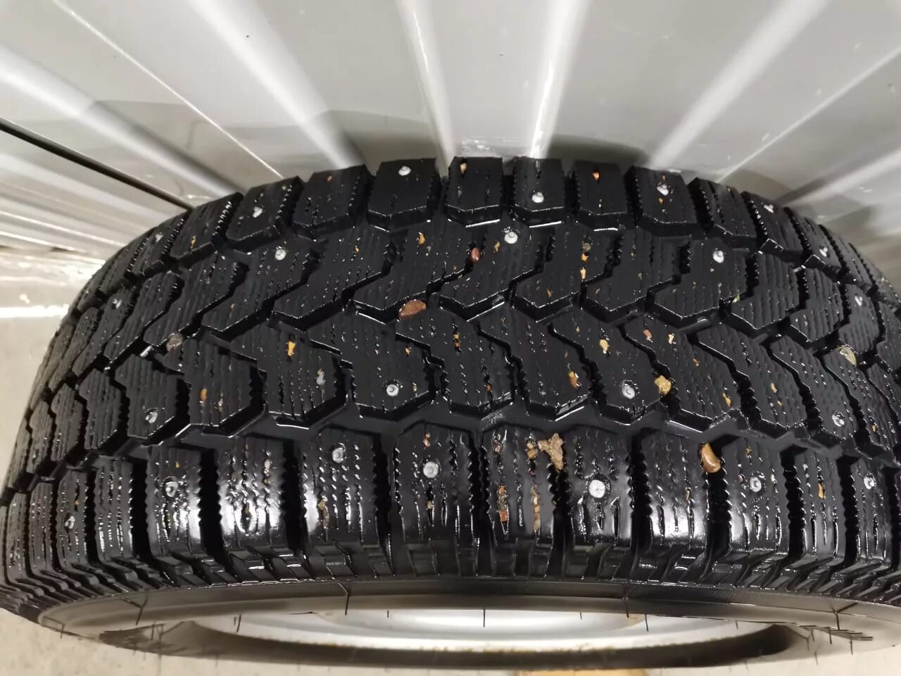 Куплю резину екохама. Yokohama Ice Guard 215/65 r16. Yokohama Ice Guard r13. Yokohama stud Ice Guard r13. Yokohama Ice Guard stud stud 175/65 r14.