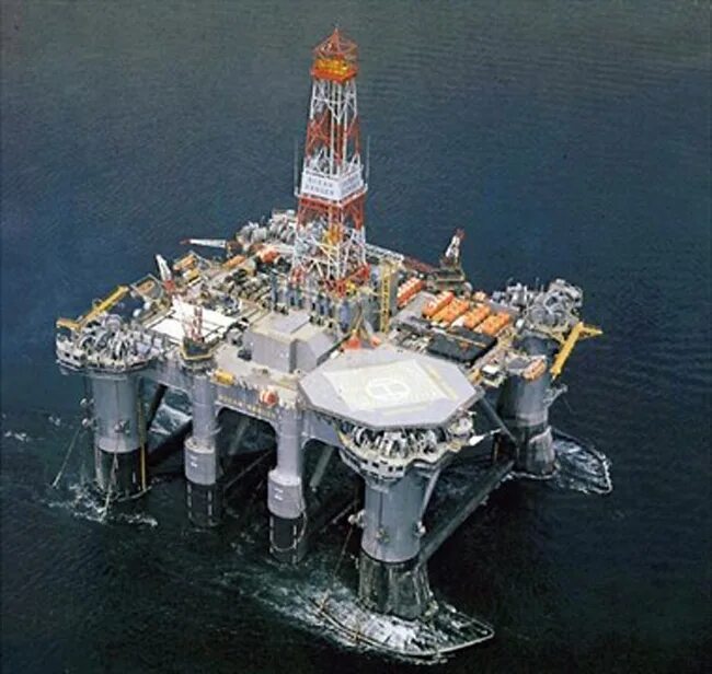 Ocean ranger. Ocean ranger катастрофа. Затонувшая платформа "ocean ranger"/ ©. Оушн рейнджер. Оушен рейнджер платформа.