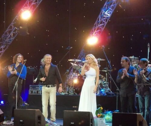 гитарист ал ди меола и агутин. леонид агутин и ал ди меола. слушать агутина жили были песня. николай агутин блинчики. агутин новая реклама мир.