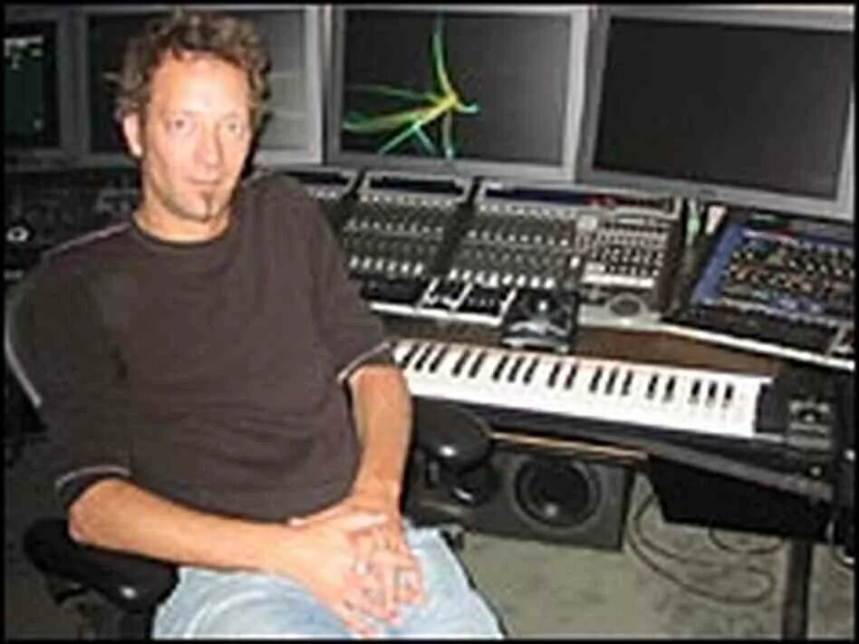Charlie clouser