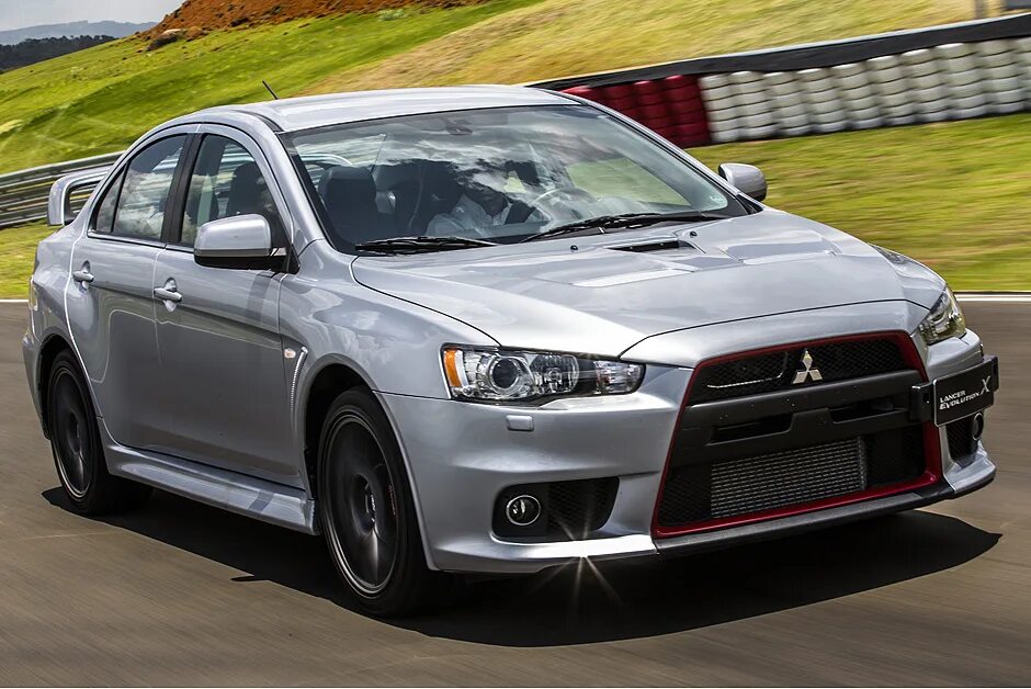 Мицубиси 10. Mitsubishi Lancer Evolution 10 2021. Митсубиси Лансер 10 Эволюшн 2021. Mitsubishi Lancer x 2021. Mitsubishi Lancer 10 EVO новый.