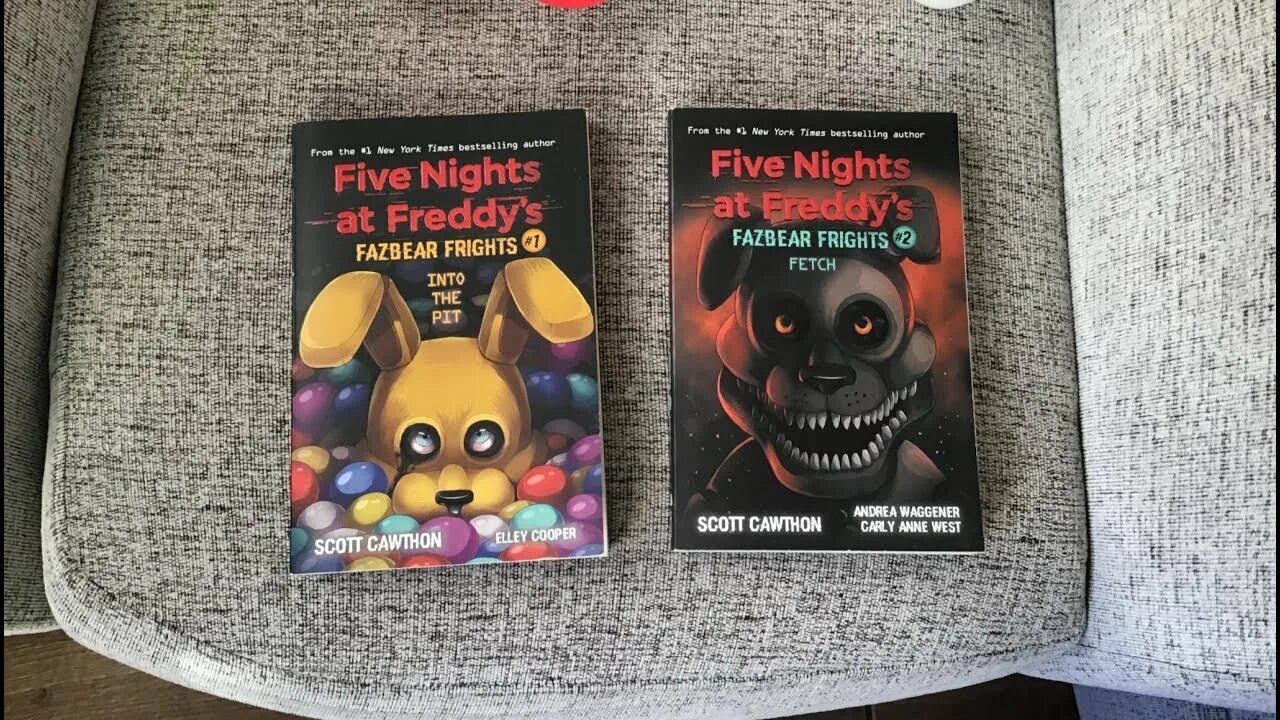 Five Nights at Freddy s книга Fazbear Fright. Книги ФНАФ Fazbear Fright. Книги ФНАФ фазбер Фрайт. Книга Фредди фазбер.