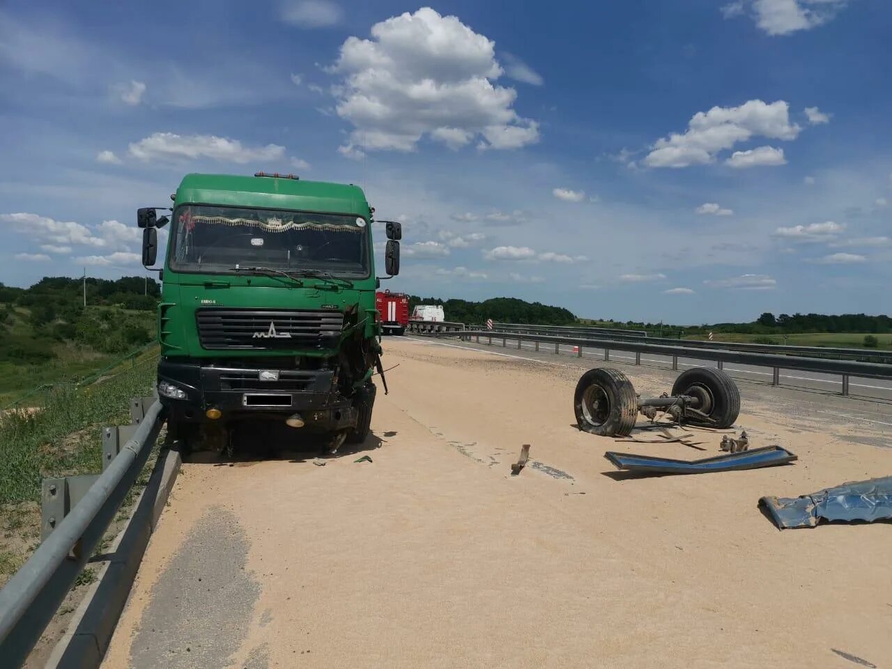 Дтп грузовые автомобили. Авария на трассе м4 Дон в Ростовской области вчера. Авария на трассе м4 Дон в Ростовской области 12.04.2022.