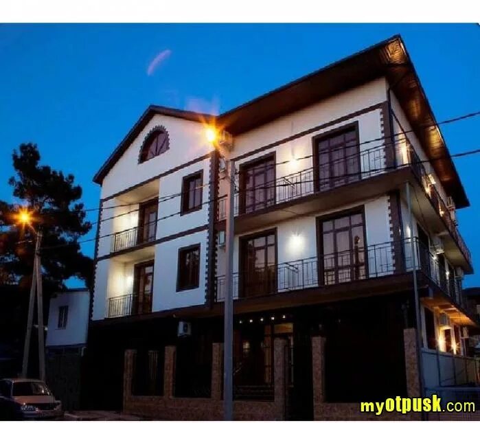 Гостевой дом династия лазаревское. Отель оскар геленджик. Гостевой дом вавилон. Гранд вавилон отель в витязево. Династия лазаревское.