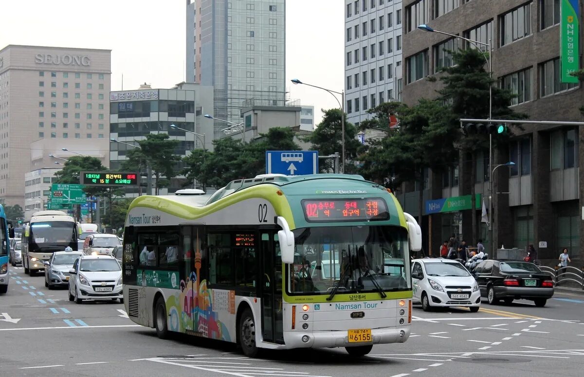Korean bus