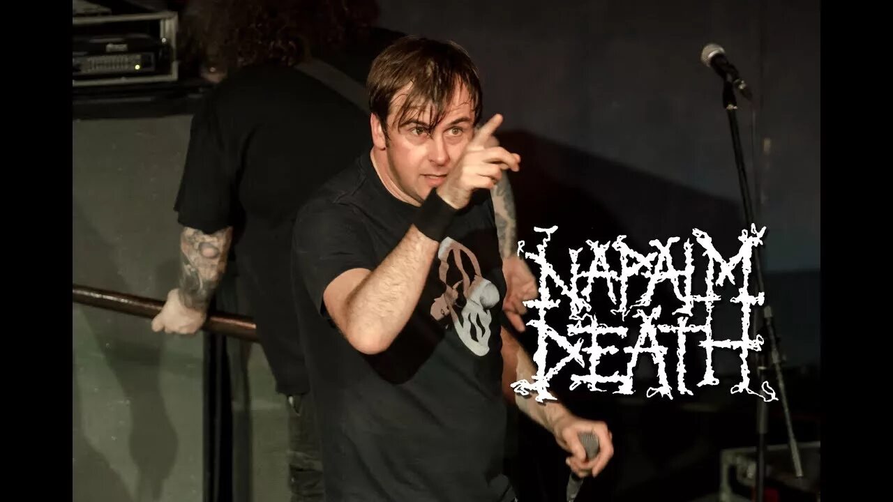 Клип napalm death you suffer. Napalm death вокалист. barney greenway napalm death. mark greenway napalm death.