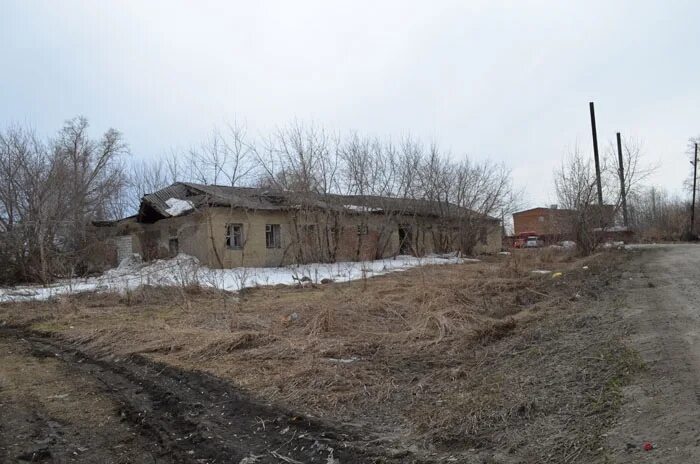 Погода светлое новосибирская область. Поселок красноглинное новосибирская область. заброшки новосибирской области. завод в красноглинном. заброшенный фап.