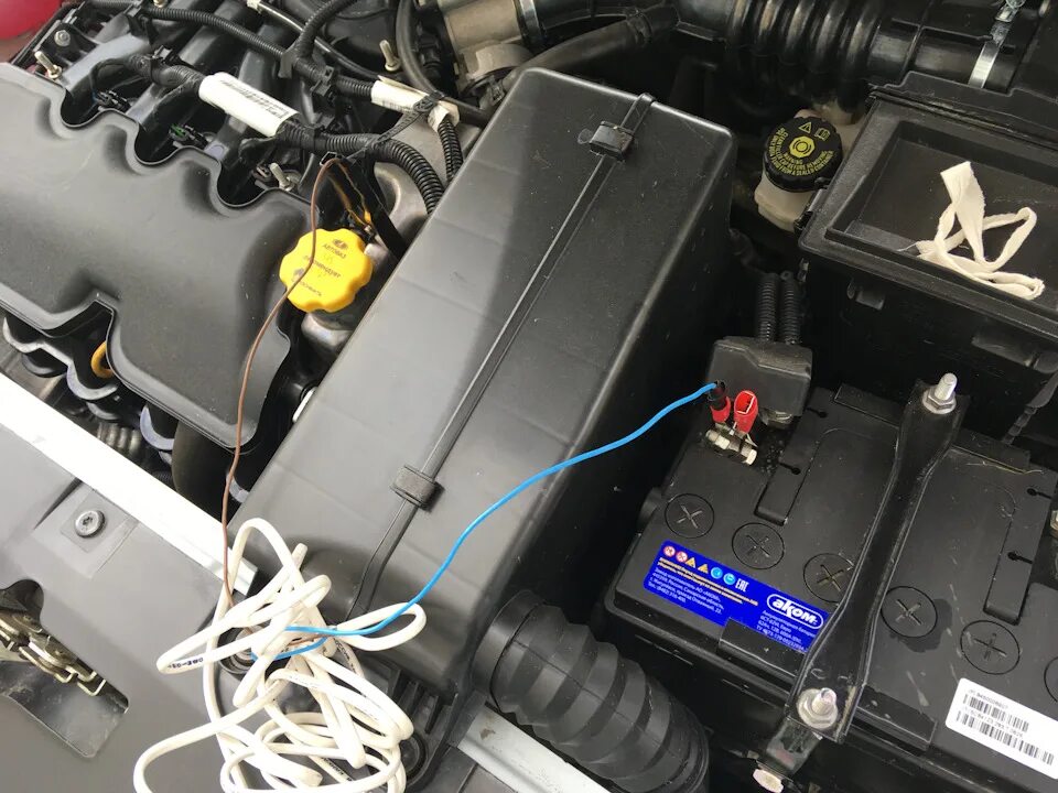 Акб веста 1. 6. 6. Лада веста акб полярность. Акб веста 1,8.