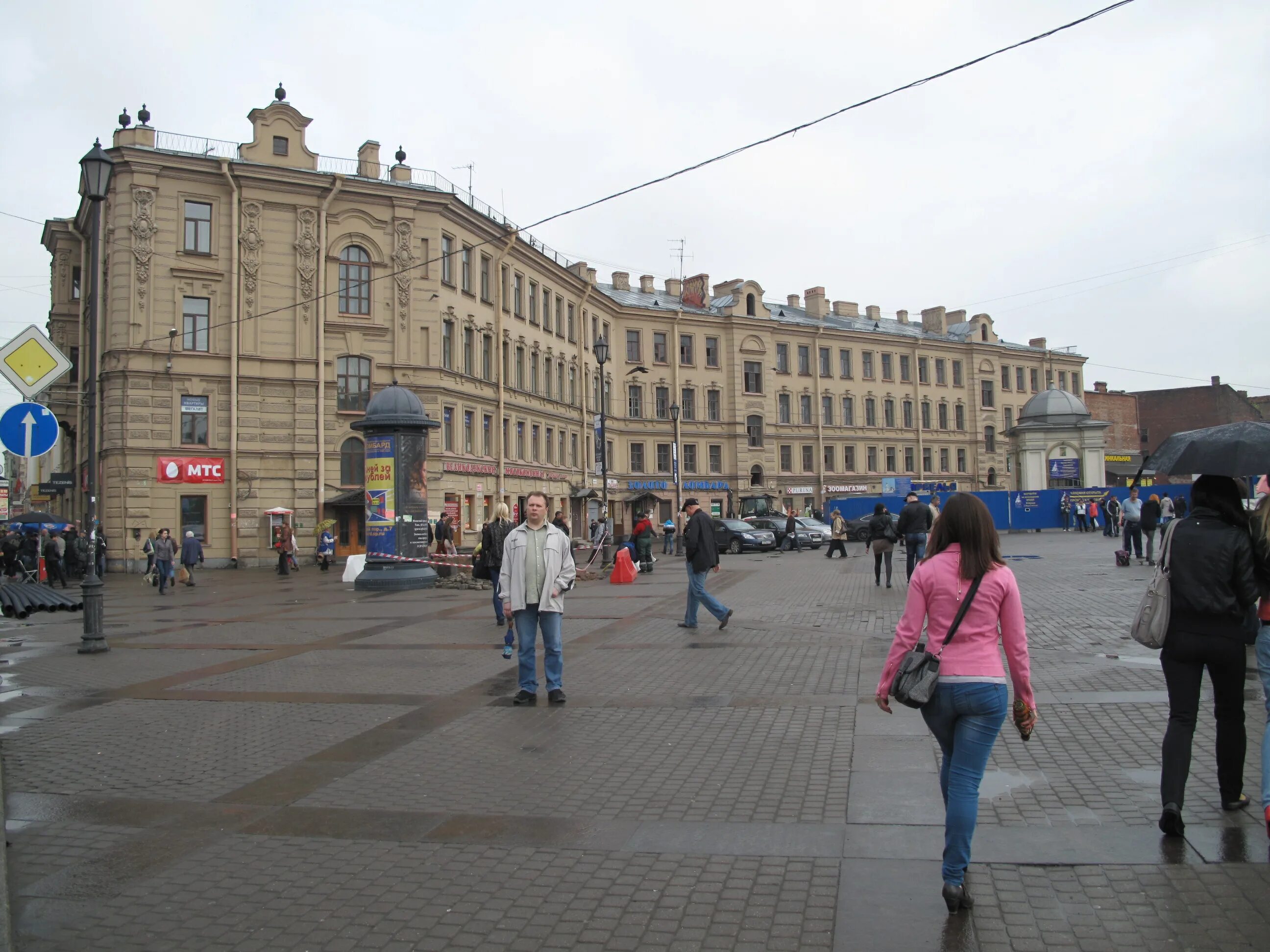 Спб 40. Садовая 40 Санкт-Петербург. Ул Садовая 32 Санкт-Петербург. VЛAVAШЕ, Санкт-Петербург, Садовая улица. Улица Садовая 40 СПБ.