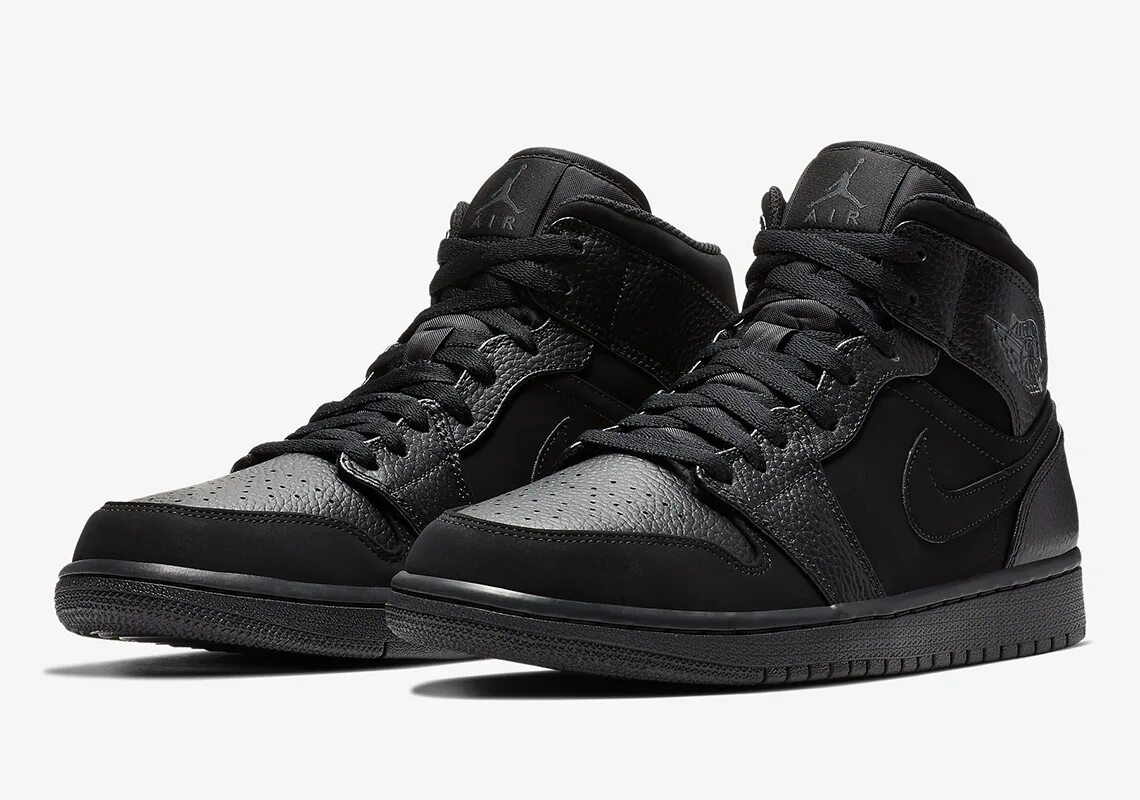 Кроссовки air jordan 1 mid. Nike Air Jordan 1 Mid Black. Nike Air Jordan 1 High Triple Black. Air Jordan 1 Mid Triple Black. Nike Air Jordan 1 Mid Grey Black.