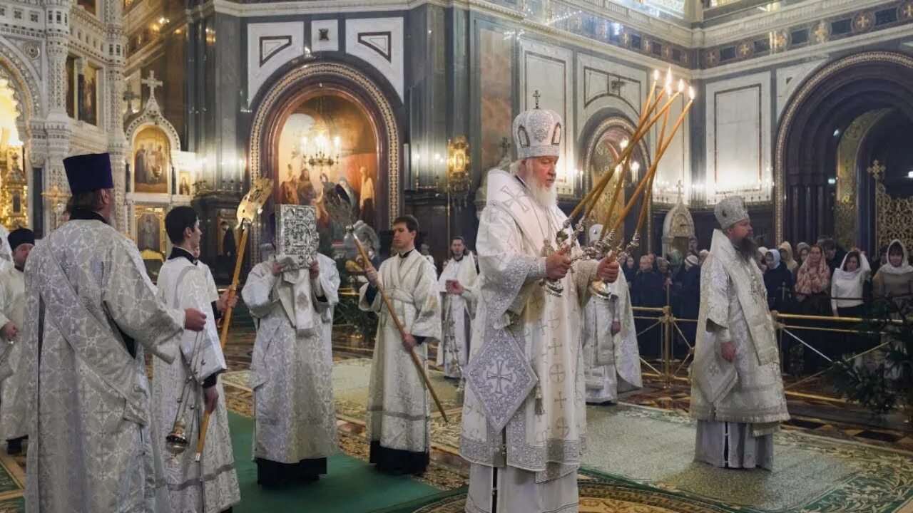Трансляция богослужения в храме христа спасителя. Храм христа спасителя рождество. пасхальное богослужение прямая трансляция. рождественская литургия 2025 в храме христа спасителя.