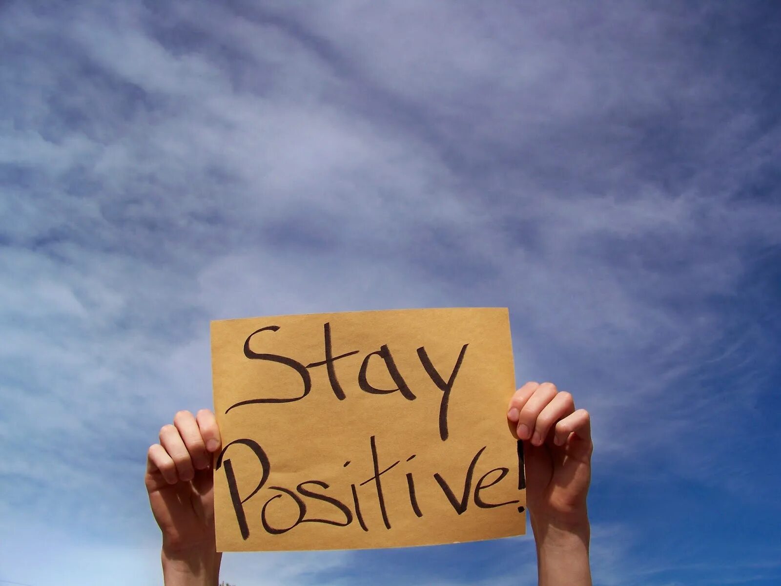 Positive картинки. Think positive картинки. Stay positive картинки. Stay positive обои.