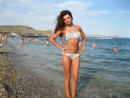 В купальнике в соц сетях