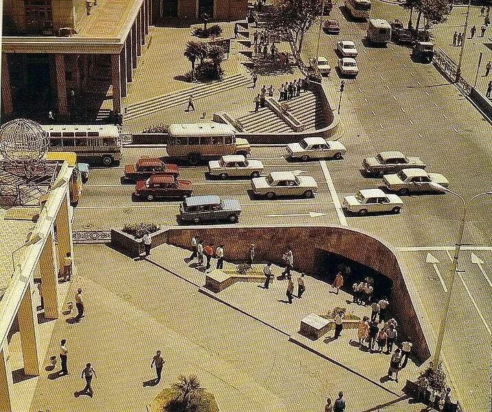 Стройка в баку. Девичья башня таллин. Баку дом гаджинского. Было стало в баку построен. Баку ссср.