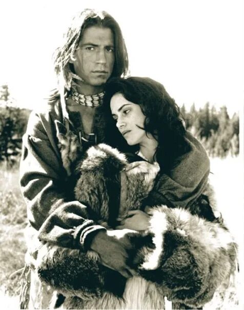 Девочка которую украли индейцы. Michael greyeyes индеец. Украденная женщина, плененные сердца (1997). Украденная индейцами. Украденная индейцами.