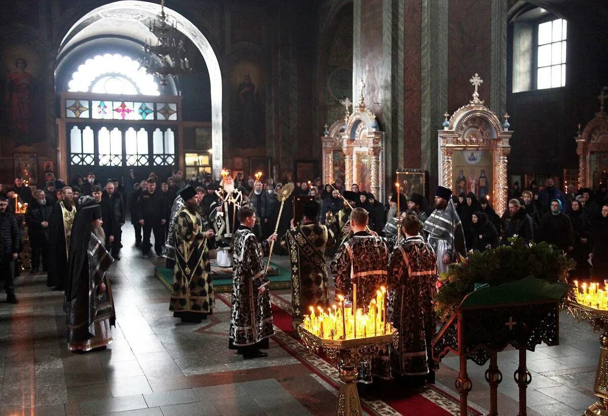 Служба среды первой недели великого поста. Литургия Преждеосвященных. Богослужения Великого поста. Великий пост литургия. Красивы фотографии православного богослужения в Великий пост.