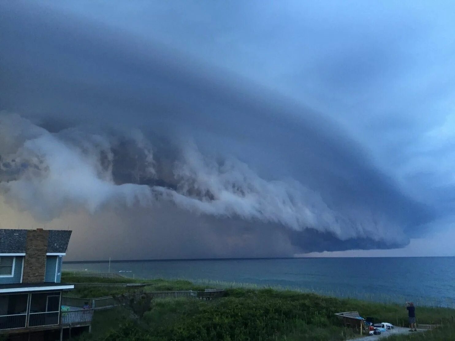 Банка шторм. Келлендрос шторм над Ансалоном. Шторм погода. Epic Storm cloud. Cloud in Banks.