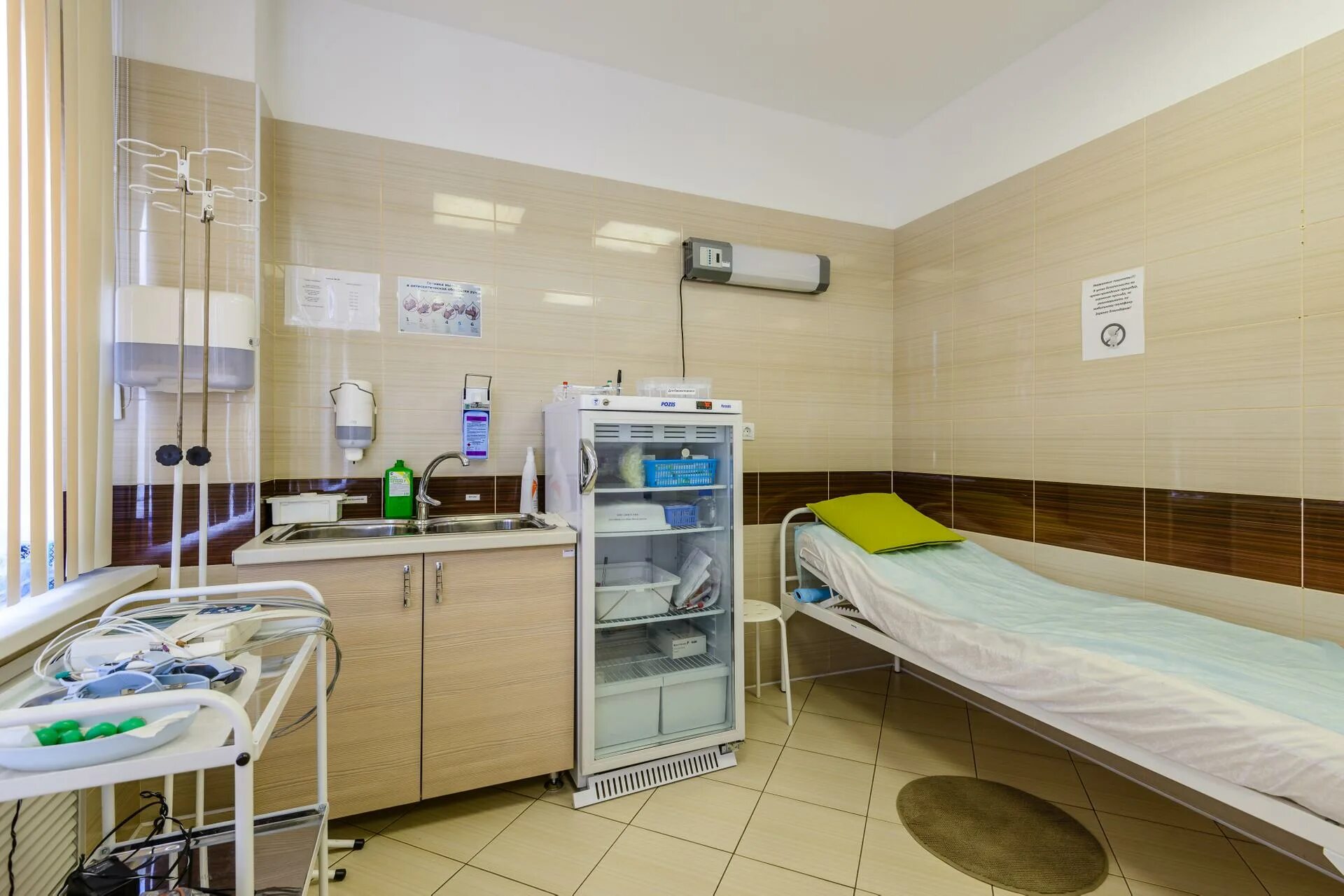 Клиника династия на репищева. Спб династия репищева 13. Спб династия репищева 13. Медцентр династия на репищева 13. Династия медицинский центр на репищева врачи.