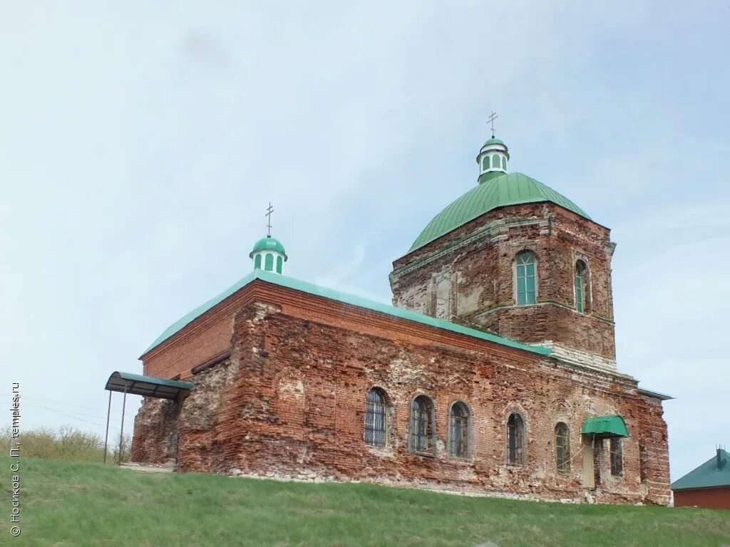 Села лев толстовского района липецкой области. Лев толстовский р н. Село острый камень лев толстовский район. Липецкая область лев толстовский район церкви. Лев толстовский р н.