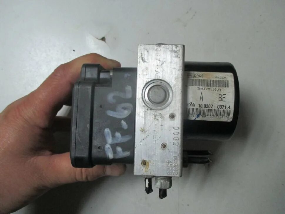Блок АБС Форд 3M512M110JA Фокус 2, Мазда 3 ABS, A, BE 10020700714, - БУ : купить