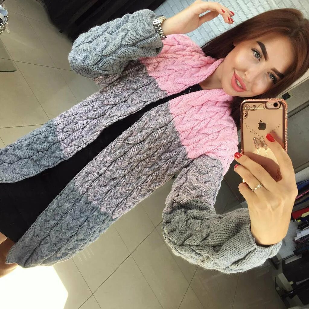 Кардиган из ализе пуффи файн. Ализе пуффи жилет. Связать кардиган из ализе. Пуффи файн кардиган. Кардиган из ализе пуффи.