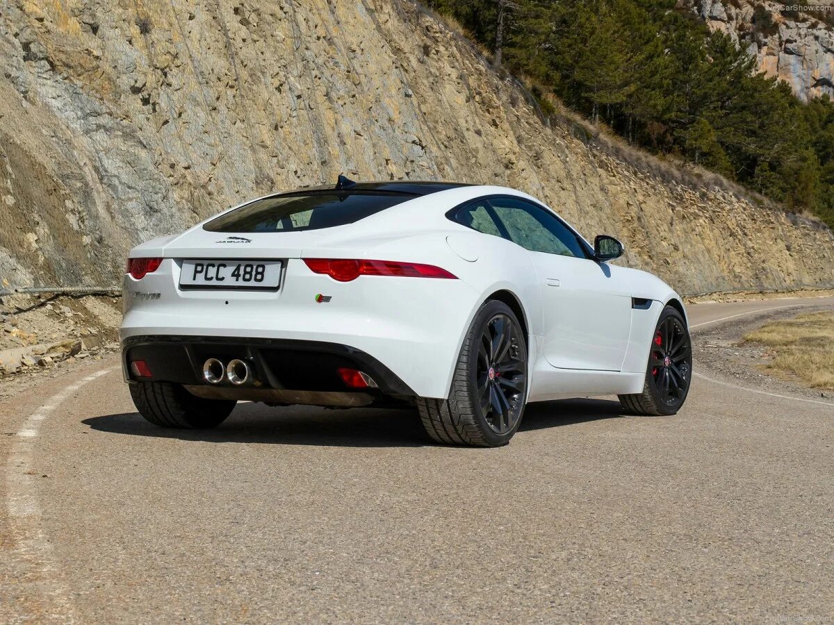 F type s. Ягуар ф тайп. Jaguar f-Type White. Ягуар ф тайп 2014. Ягуар f Type белый.