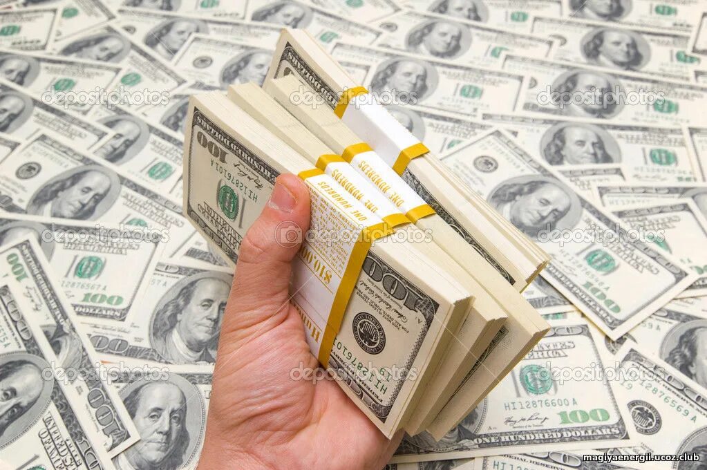 15 долларов в деньгах. Казино дональда трампа. Большие деньги пачками. 15 долларов в деньгах. Много долларов.